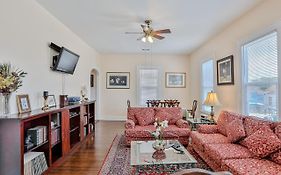 19Th Street Retreat